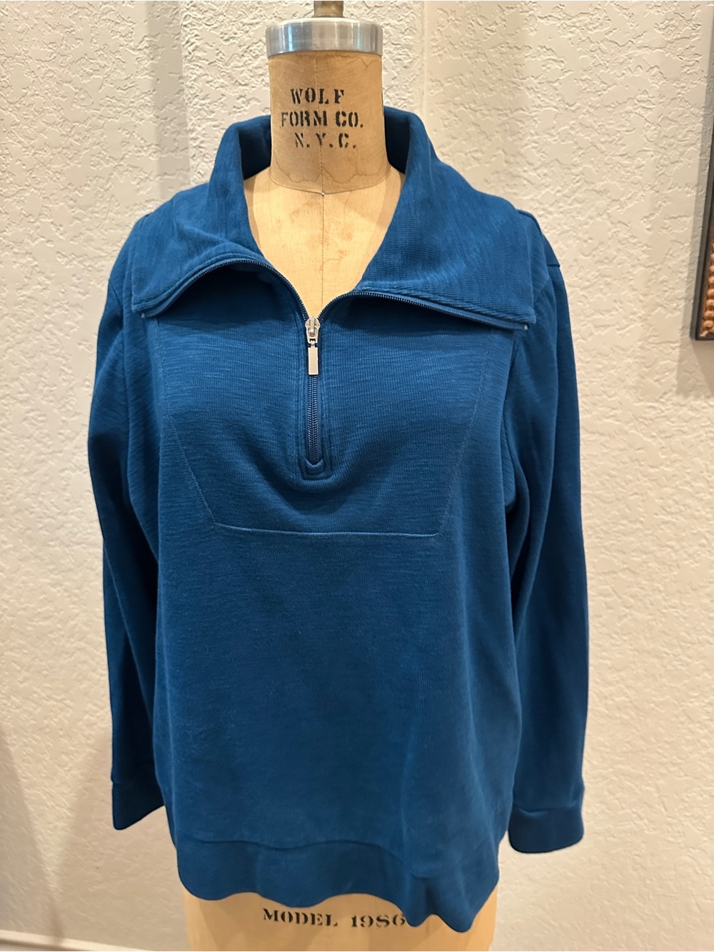 Chico's Bright Teal Blue Knit Pullover